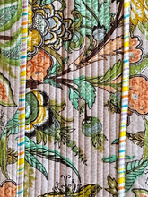 Load image into Gallery viewer, Quilted Toiletry Set