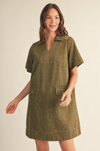 Load image into Gallery viewer, Casual Washed Shift Dress