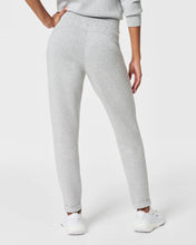 Load image into Gallery viewer, SPANX AirEssentials Tapered Pant
