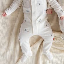 Load image into Gallery viewer, Beary Special Magnetic Footie