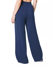 Load image into Gallery viewer, SPANX AirEssentials Wide Leg Pant