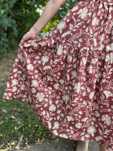 Load image into Gallery viewer, Burgundy Floral Square Neck Midi Dress