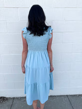 Load image into Gallery viewer, Flutter Sleeve Midi Dress