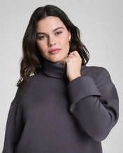 Load image into Gallery viewer, SPANX AirEssentials Turtleneck Top