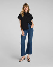 Load image into Gallery viewer, SPANX Raw Hem Kick Flare