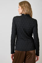 Load image into Gallery viewer, Solid Lettuce Edge Textured Top