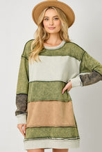 Load image into Gallery viewer, Color Block Sweatshirt Dress
