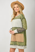 Load image into Gallery viewer, Color Block Sweatshirt Dress