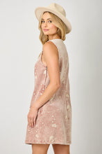 Load image into Gallery viewer, Embroidered Wash Shift Dress