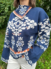Load image into Gallery viewer, Navy V Neck Floral Patterned Knitted Sweater