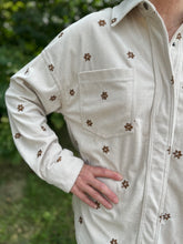 Load image into Gallery viewer, Embroidery Corduroy Shacket