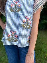 Load image into Gallery viewer, Flutter Sleeve Embroidered Striped Top