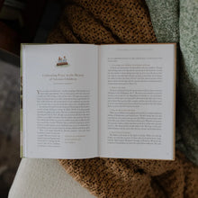 Load image into Gallery viewer, Christ Centered Family: Pointing Your Family To Jesus Every Day