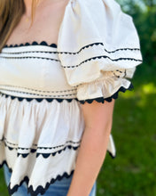 Load image into Gallery viewer, Jeanie Blouse