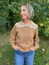 Load image into Gallery viewer, Collared Detailed Knit Top