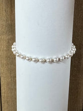 Load image into Gallery viewer, Classic Grateful Pattern 4mm Bead Bracelet - Pearl
