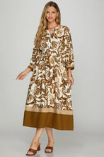 Load image into Gallery viewer, 3/4 Sleeve Floral Woven Midi Dress