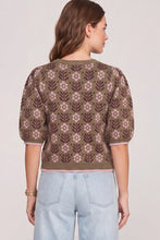 Load image into Gallery viewer, Short Puff Sleeve Floral Pattern Sweater