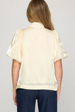 Load image into Gallery viewer, Short Puff Sleeve Woven Top with Bow