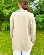 Load image into Gallery viewer, Layover Top