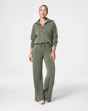 Load image into Gallery viewer, SPANX AirEssentials Wide Leg Pant