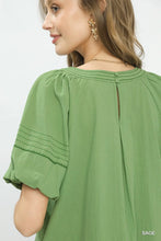 Load image into Gallery viewer, Solid Round Neck Top
