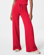 Load image into Gallery viewer, SPANX AirEssentials Wide Leg Pant