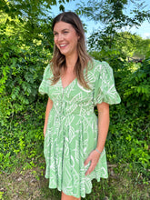 Load image into Gallery viewer, Leaf Green Puff Sleeve Mini Dress