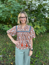 Load image into Gallery viewer, Brown Puff Sleeve Floral Print Tassel Tie Top