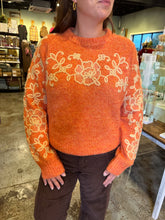 Load image into Gallery viewer, Contrast Knit Floral Embroidery Sweater