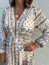 Load image into Gallery viewer, Boho Border Print Long Sleeve Maxi Dress