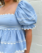 Load image into Gallery viewer, Jeanie Blouse