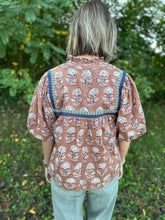 Load image into Gallery viewer, Brown Puff Sleeve Floral Print Tassel Tie Top