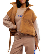 Load image into Gallery viewer, FP Scout It Out Vest