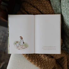 Load image into Gallery viewer, Christ Centered Family: Pointing Your Family To Jesus Every Day