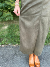 Load image into Gallery viewer, Suede Long Skirt