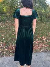 Load image into Gallery viewer, Velvet Corset Puff Sleeve Midi Dress