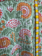 Load image into Gallery viewer, Jane Quilted Tote Bag