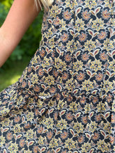 Load image into Gallery viewer, Black Floral Ruffle Tunic Mini Dress