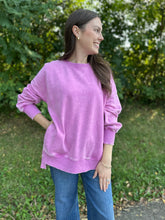 Load image into Gallery viewer, Acid Wash Hi-Low Hem Pullover