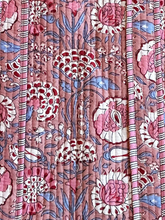 Load image into Gallery viewer, Quilted Toiletry Set