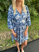 Load image into Gallery viewer, Sirens Bloom Charlotte Dress