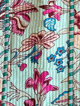 Load image into Gallery viewer, Quilted Toiletry Set