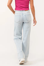Load image into Gallery viewer, Holly Super High Rise Straight Jeans - Seaside