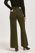 Load image into Gallery viewer, Fiona Super High Rise Wide Leg Jeans - Pine