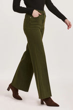 Load image into Gallery viewer, Fiona Super High Rise Wide Leg Jeans - Pine