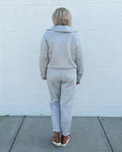 Load image into Gallery viewer, SPANX AirEssentials Tapered Pant