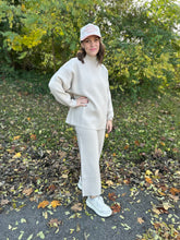 Load image into Gallery viewer, Heavy Knit Mock Neck Sweater Top