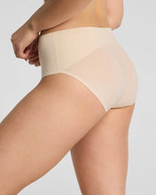 Load image into Gallery viewer, SPANX Undie-tectable Brief