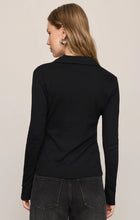 Load image into Gallery viewer, Truly Rib Button Up Top